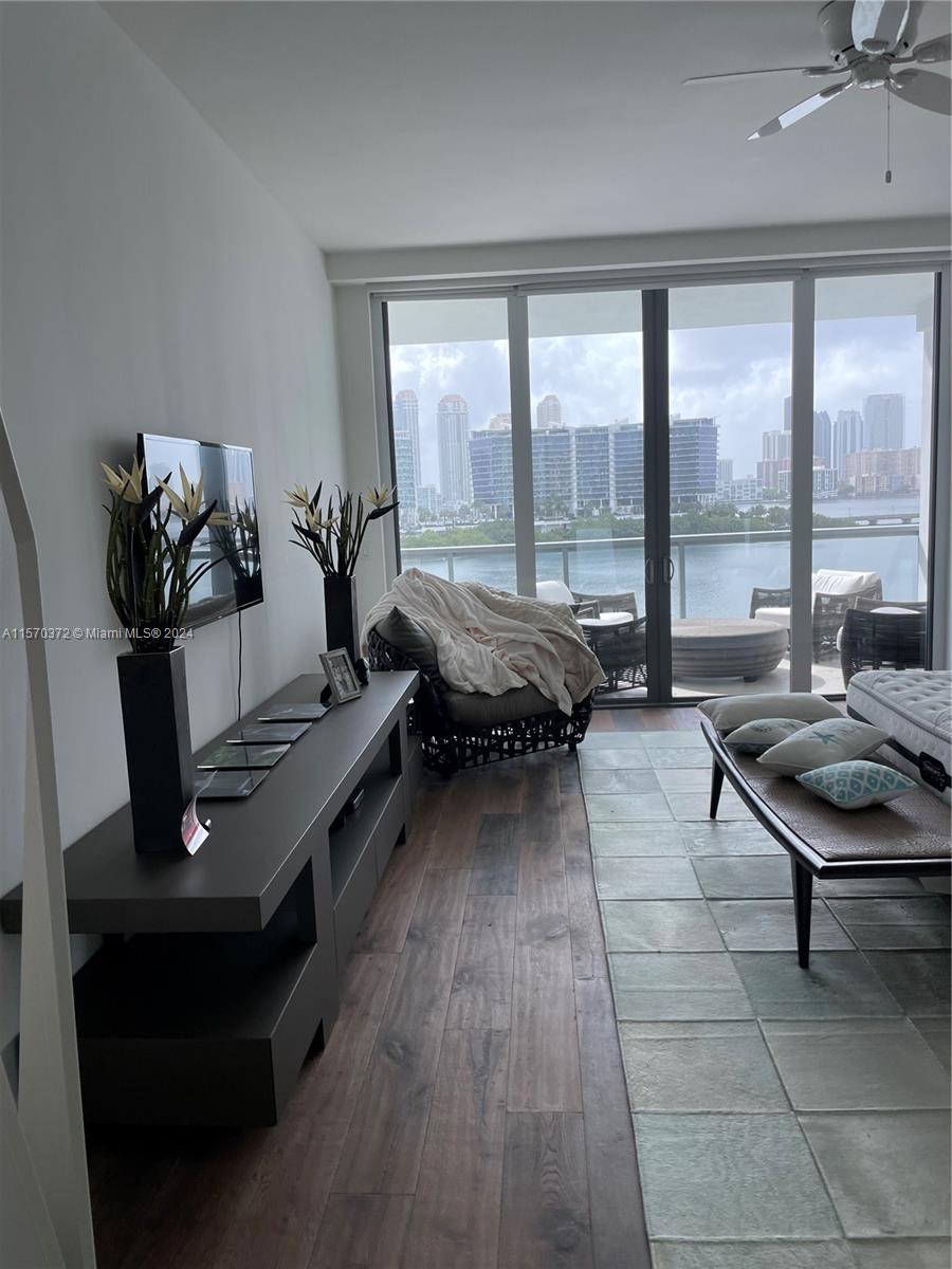 3300 NE 188th St 617, Aventura, Florida 33180, 3 Bedrooms Bedrooms, ,4 BathroomsBathrooms,Residentiallease,For Rent,3300 NE 188th St 617,A11570372