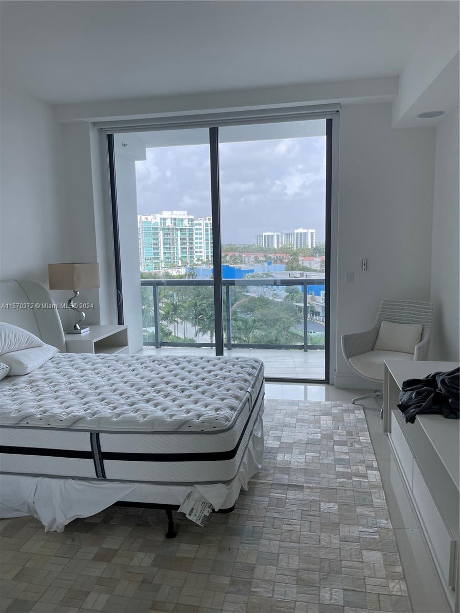 3300 NE 188th St 617, Aventura, Florida 33180, 3 Bedrooms Bedrooms, ,4 BathroomsBathrooms,Residentiallease,For Rent,3300 NE 188th St 617,A11570372