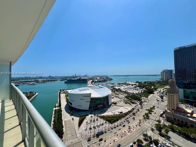 888 Biscayne Blvd 2901, Miami, Florida 33132, 2 Bedrooms Bedrooms, ,2 BathroomsBathrooms,Residentiallease,For Rent,888 Biscayne Blvd 2901,A11570376