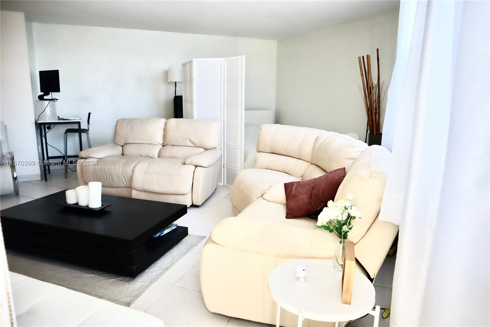 2750 NE 183rd St 407, Aventura, Florida 33160, 1 Bedroom Bedrooms, ,1 BathroomBathrooms,Residential,For Sale,2750 NE 183rd St 407,A11570399