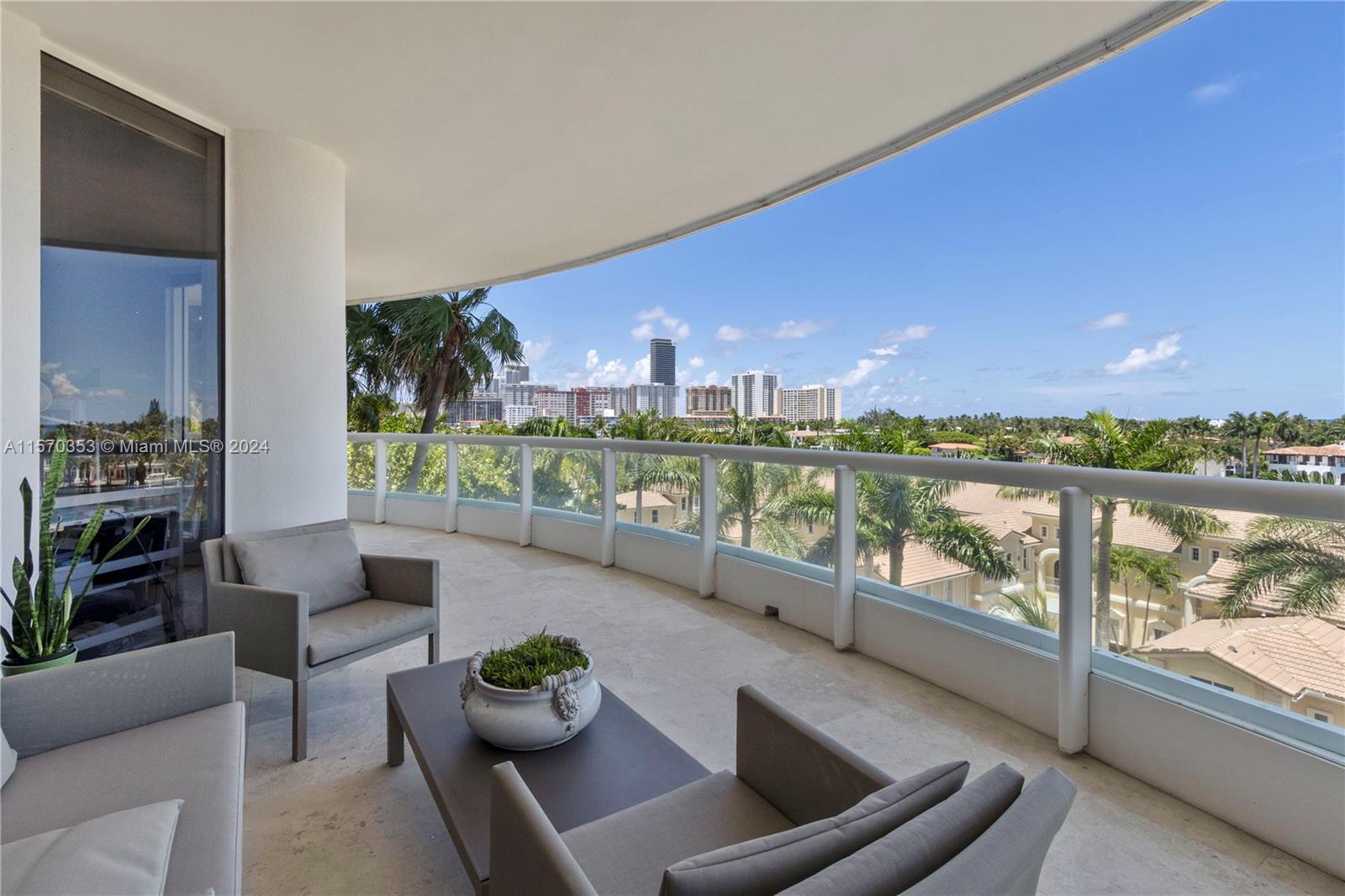 21050 Point Pl 604, Aventura, Florida 33180, 3 Bedrooms Bedrooms, ,3 BathroomsBathrooms,Residentiallease,For Rent,21050 Point Pl 604,A11570353