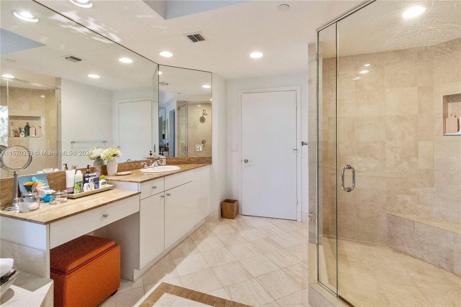 21050 Point Pl 604, Aventura, Florida 33180, 3 Bedrooms Bedrooms, ,3 BathroomsBathrooms,Residentiallease,For Rent,21050 Point Pl 604,A11570353