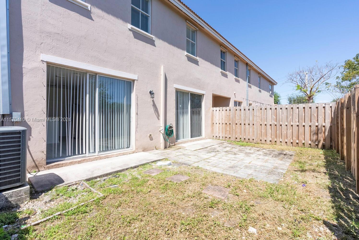 27245 SW 138th Ct, Homestead, Florida 33032, 4 Bedrooms Bedrooms, ,3 BathroomsBathrooms,Residentiallease,For Rent,27245 SW 138th Ct,A11570410