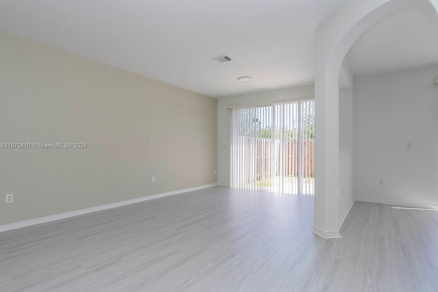 27245 SW 138th Ct, Homestead, Florida 33032, 4 Bedrooms Bedrooms, ,3 BathroomsBathrooms,Residentiallease,For Rent,27245 SW 138th Ct,A11570410