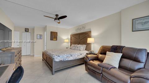 200 Leslie Dr 404, Hallandale Beach, Florida 33009, 1 Bedroom Bedrooms, ,2 BathroomsBathrooms,Residential,For Sale,200 Leslie Dr 404,A11567644