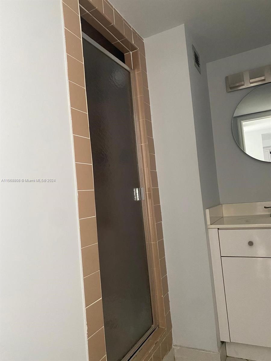 18041 Biscayne Blvd 1603, Aventura, Florida 33160, 1 Bedroom Bedrooms, ,2 BathroomsBathrooms,Residentiallease,For Rent,18041 Biscayne Blvd 1603,A11568808