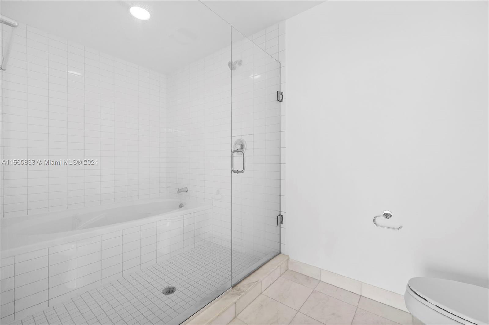 888 Biscayne Blvd 4104, Miami, Florida 33132, 2 Bedrooms Bedrooms, ,2 BathroomsBathrooms,Residentiallease,For Rent,888 Biscayne Blvd 4104,A11569833