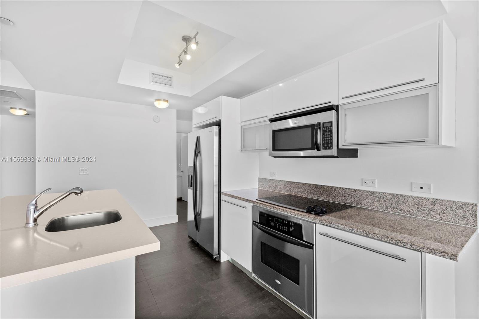 888 Biscayne Blvd 4104, Miami, Florida 33132, 2 Bedrooms Bedrooms, ,2 BathroomsBathrooms,Residentiallease,For Rent,888 Biscayne Blvd 4104,A11569833