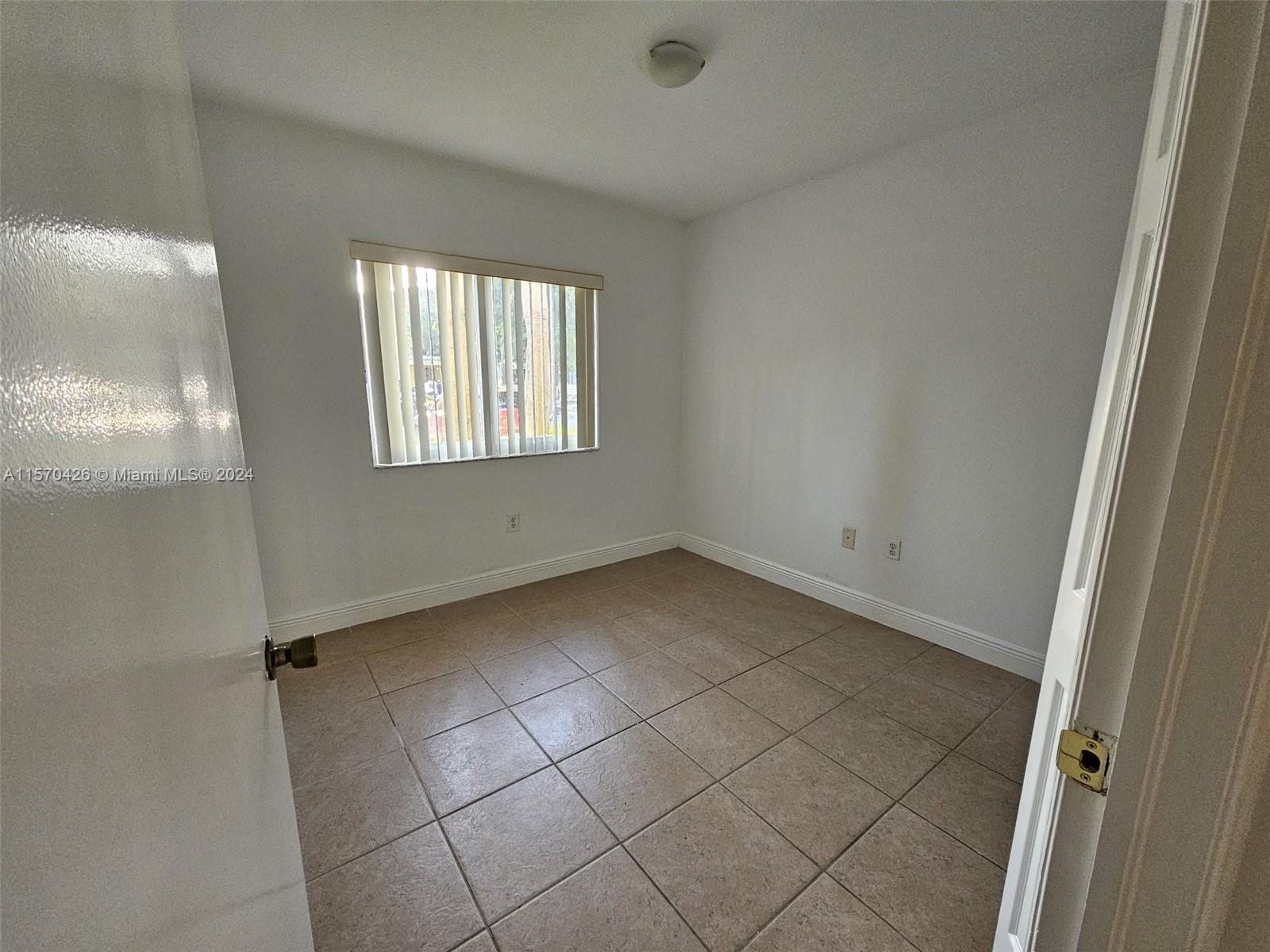 935 NE 33rd Ter 101, Homestead, Florida 33033, 3 Bedrooms Bedrooms, ,2 BathroomsBathrooms,Residentiallease,For Rent,935 NE 33rd Ter 101,A11570426