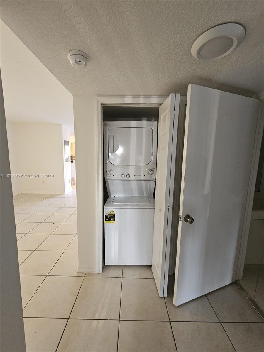 935 NE 33rd Ter 101, Homestead, Florida 33033, 3 Bedrooms Bedrooms, ,2 BathroomsBathrooms,Residentiallease,For Rent,935 NE 33rd Ter 101,A11570426