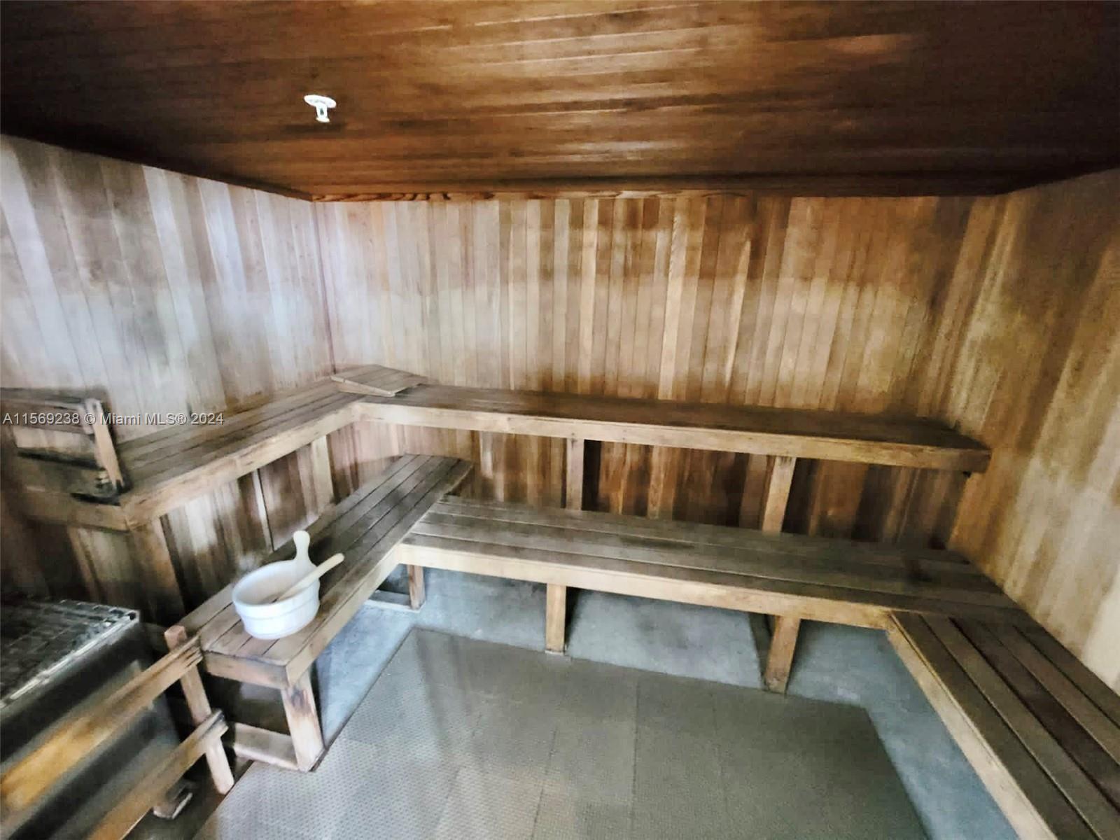 92 SW 3rd St 1808, Miami, Florida 33130, 1 Bedroom Bedrooms, ,1 BathroomBathrooms,Residentiallease,For Rent,92 SW 3rd St 1808,A11569238