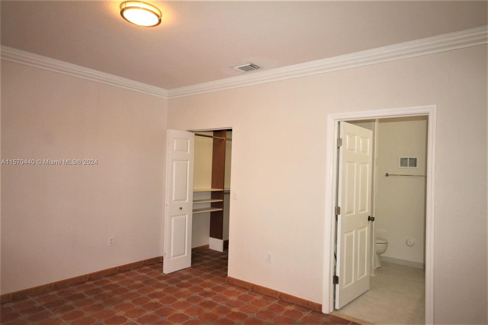 383 NE 27th Ter 101, Homestead, Florida 33033, 3 Bedrooms Bedrooms, ,2 BathroomsBathrooms,Residentiallease,For Rent,383 NE 27th Ter 101,A11570440