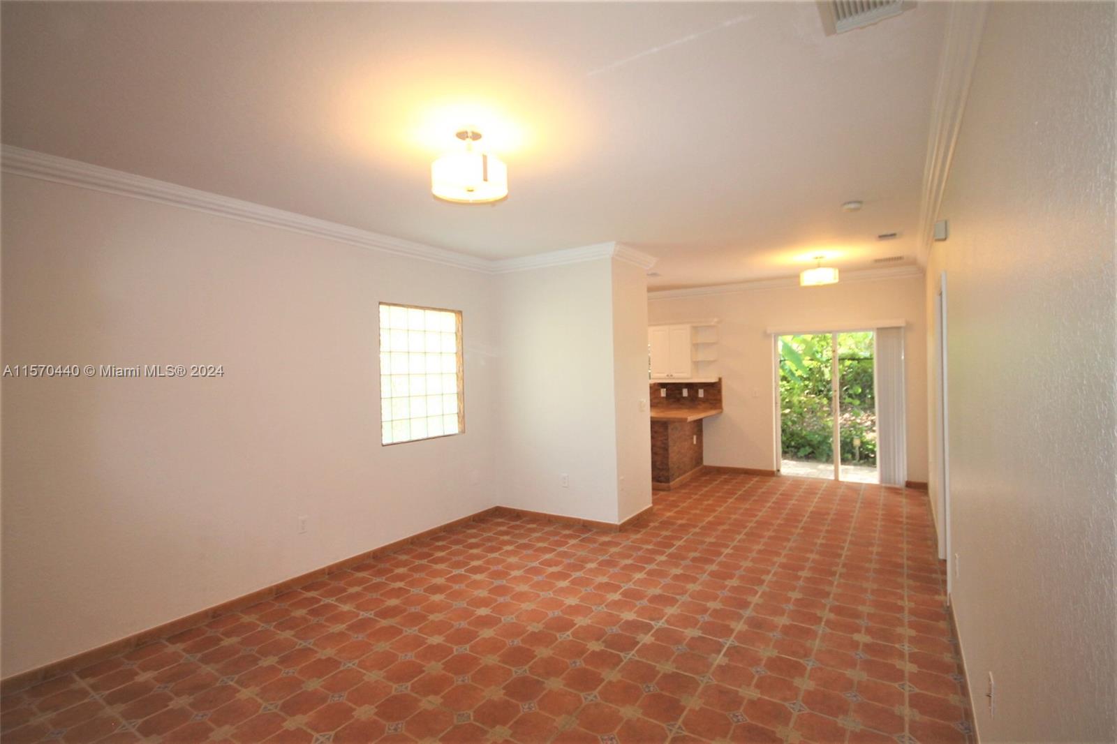 383 NE 27th Ter 101, Homestead, Florida 33033, 3 Bedrooms Bedrooms, ,2 BathroomsBathrooms,Residentiallease,For Rent,383 NE 27th Ter 101,A11570440
