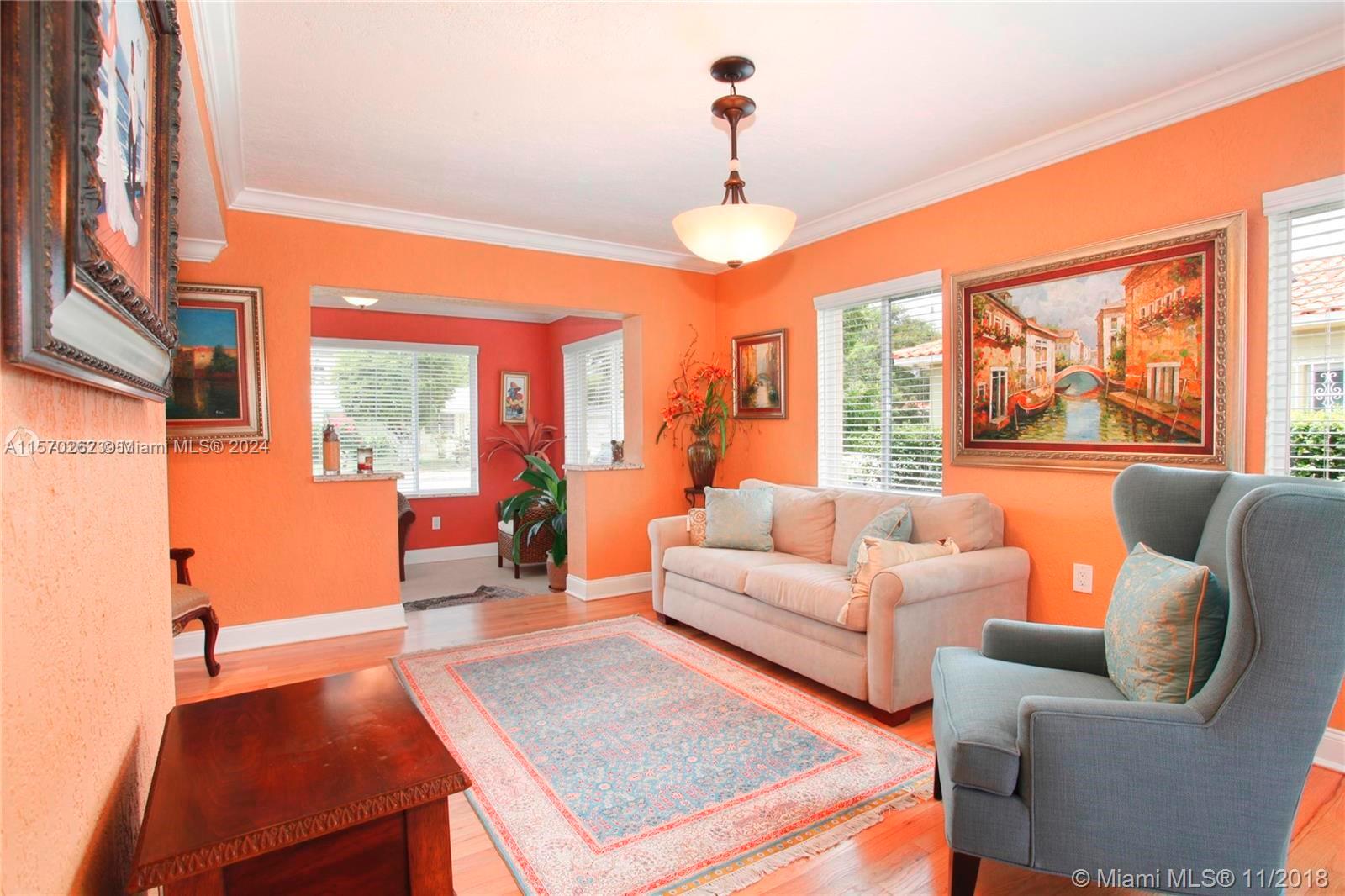 35 Veragua Ave, Coral Gables, Florida 33134, 2 Bedrooms Bedrooms, ,1 BathroomBathrooms,Residentiallease,For Rent,35 Veragua Ave,A11570262