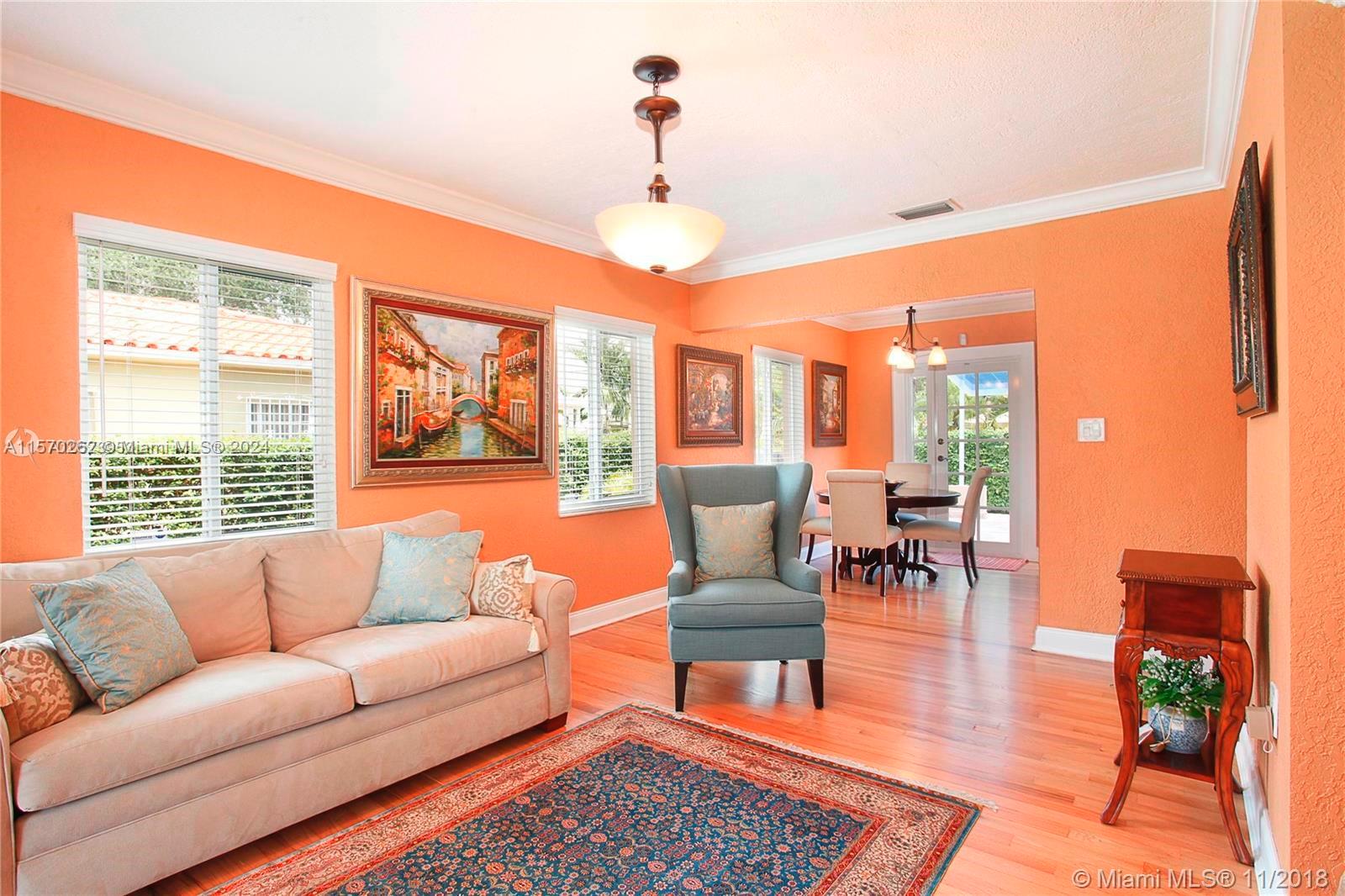 35 Veragua Ave, Coral Gables, Florida 33134, 2 Bedrooms Bedrooms, ,1 BathroomBathrooms,Residentiallease,For Rent,35 Veragua Ave,A11570262