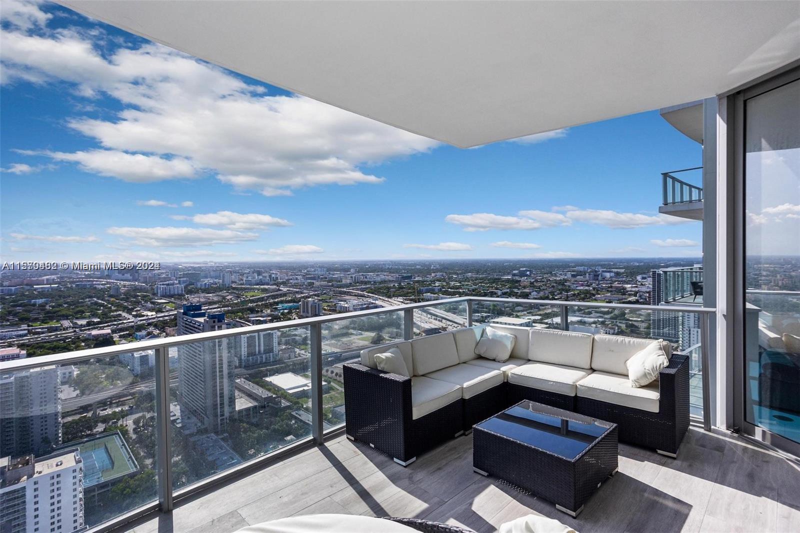 851 NE 1st Ave 3808, Miami, Florida 33132, 2 Bedrooms Bedrooms, ,3 BathroomsBathrooms,Residentiallease,For Rent,851 NE 1st Ave 3808,A11570482
