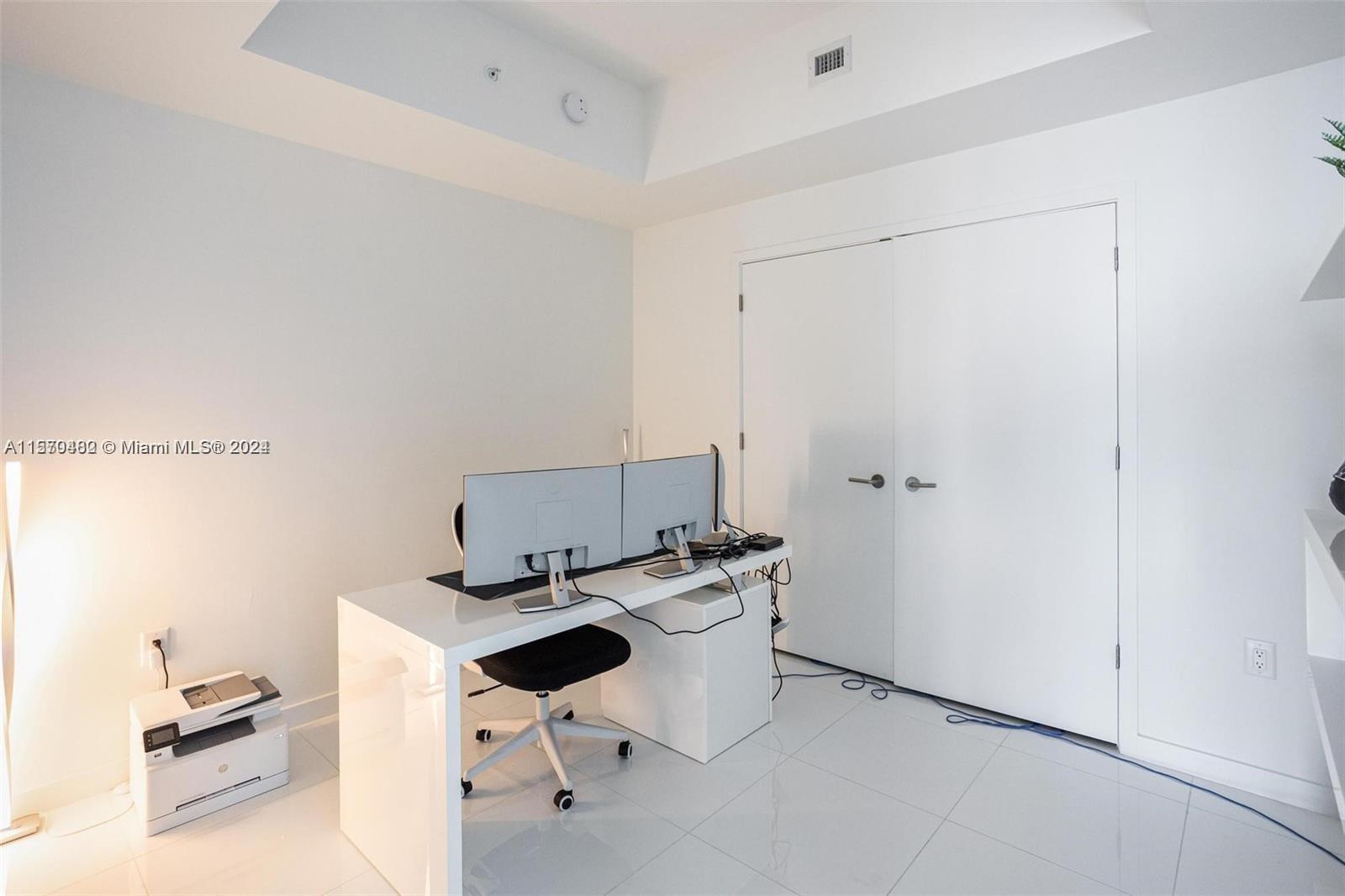 851 NE 1st Ave 3808, Miami, Florida 33132, 2 Bedrooms Bedrooms, ,3 BathroomsBathrooms,Residentiallease,For Rent,851 NE 1st Ave 3808,A11570482