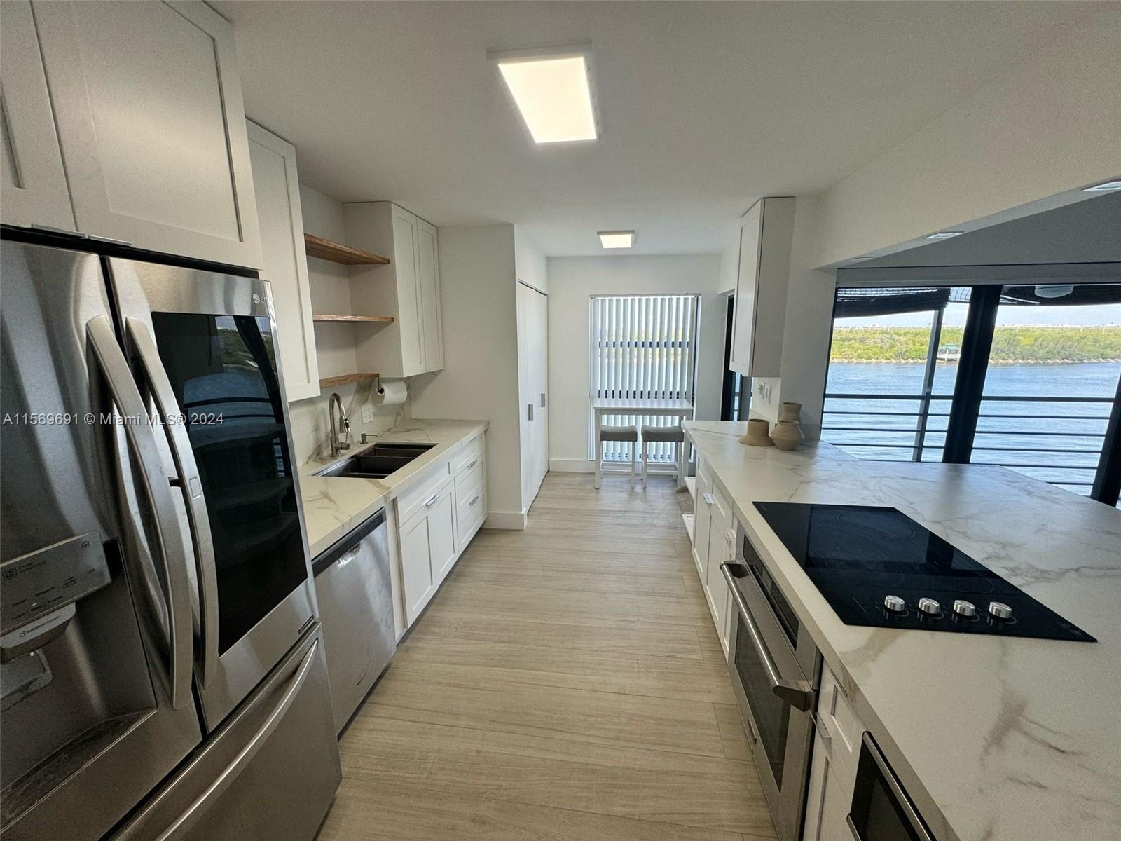 3200 N Ocean Dr 404, Hollywood, Florida 33019, 2 Bedrooms Bedrooms, ,2 BathroomsBathrooms,Residential,For Sale,3200 N Ocean Dr 404,A11569691