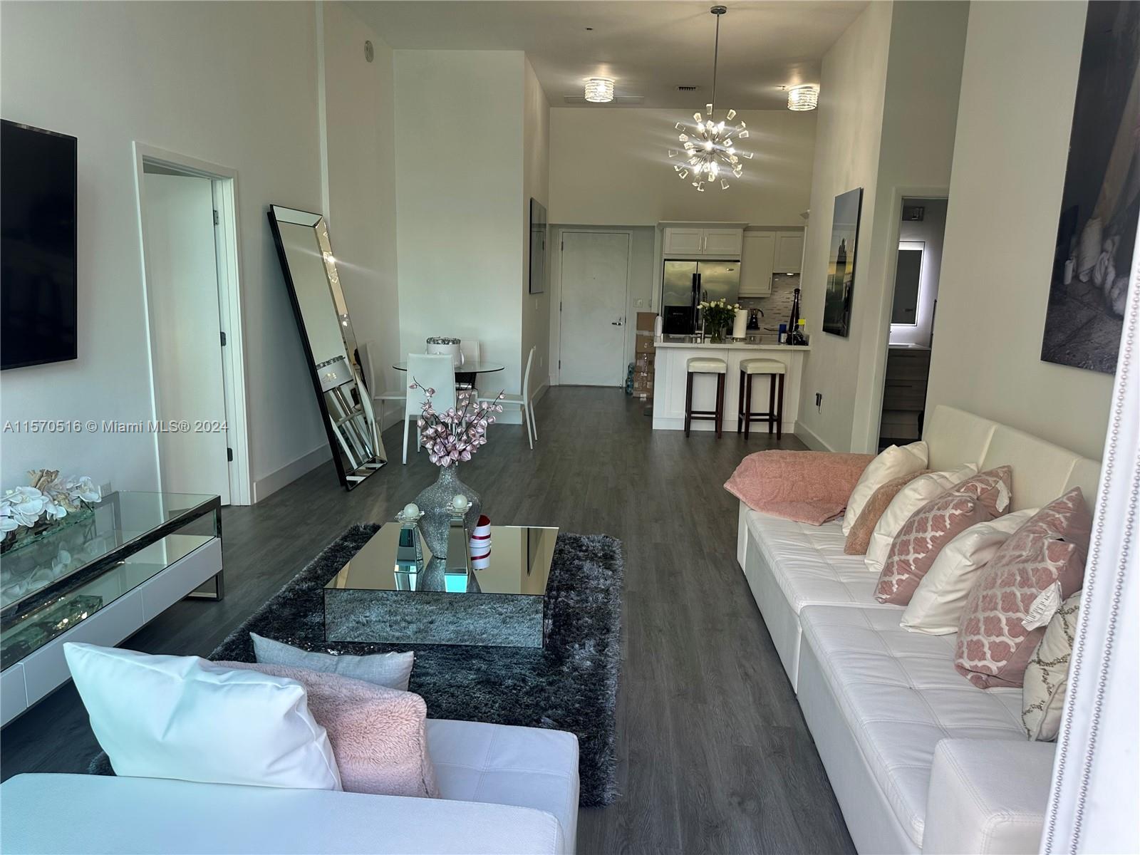 1900 N Bayshore Dr 612, Miami, Florida 33132, 2 Bedrooms Bedrooms, ,2 BathroomsBathrooms,Residential,For Sale,1900 N Bayshore Dr 612,A11570516