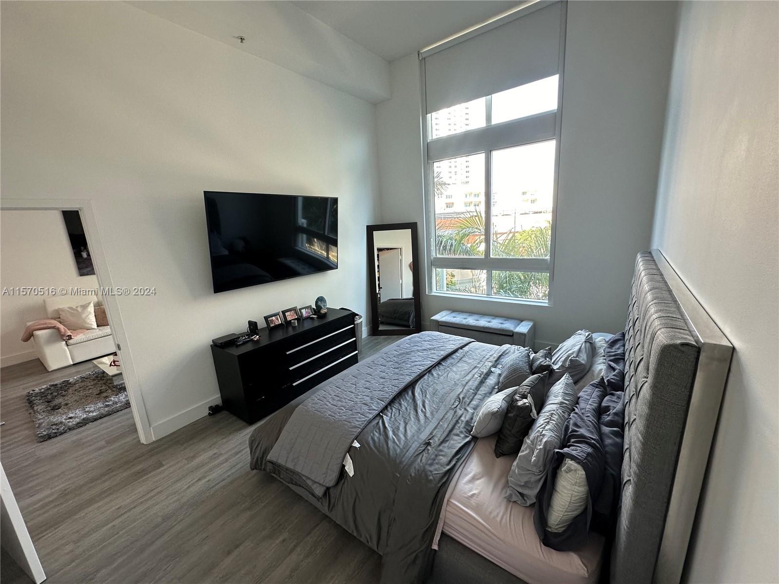 1900 N Bayshore Dr 612, Miami, Florida 33132, 2 Bedrooms Bedrooms, ,2 BathroomsBathrooms,Residential,For Sale,1900 N Bayshore Dr 612,A11570516