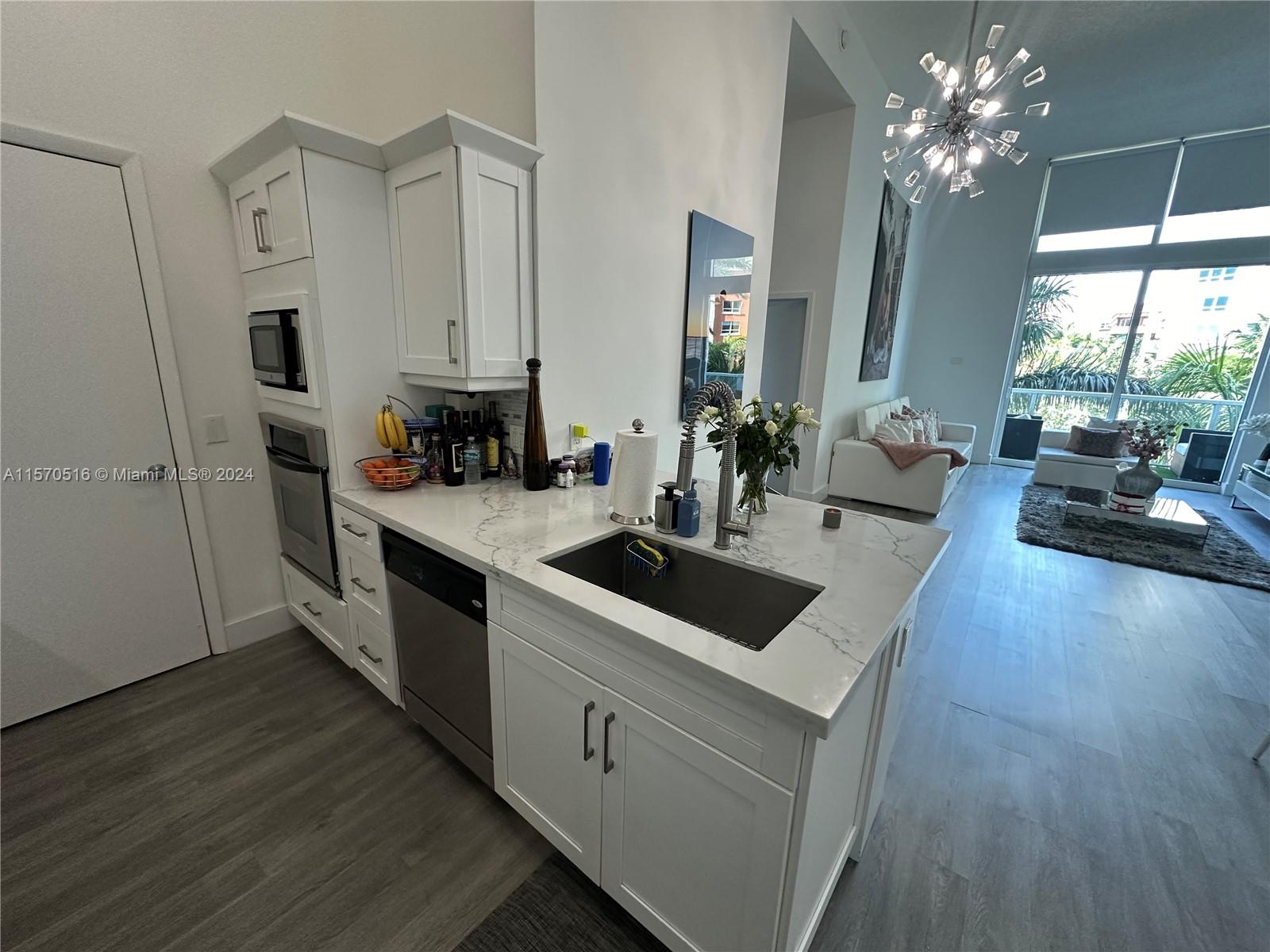 1900 N Bayshore Dr 612, Miami, Florida 33132, 2 Bedrooms Bedrooms, ,2 BathroomsBathrooms,Residential,For Sale,1900 N Bayshore Dr 612,A11570516