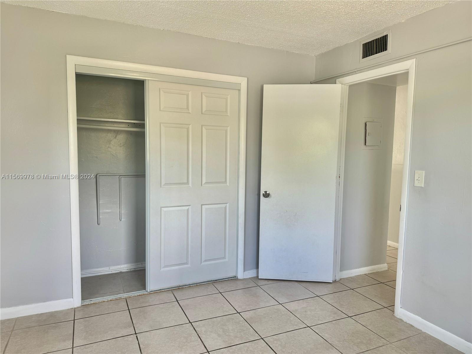 8262 NE 1st Ave 5, Miami, Florida 33138, 1 Bedroom Bedrooms, ,1 BathroomBathrooms,Residentiallease,For Rent,8262 NE 1st Ave 5,A11569978