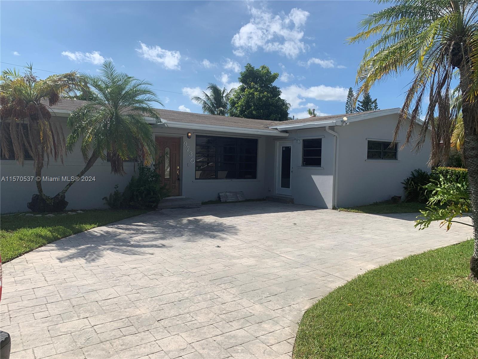 Completely Renovated Single Family home in Cutler Bay. 3 Bedroom, 2 baths, Plus a Den that can be a 4th bedroom. Nice, fenced backyard. Covered Terrace. Washer/Dryer. Swimming pool. Granite countertops. Stainless Steel appliances. All tile floors. Plenty of parking.