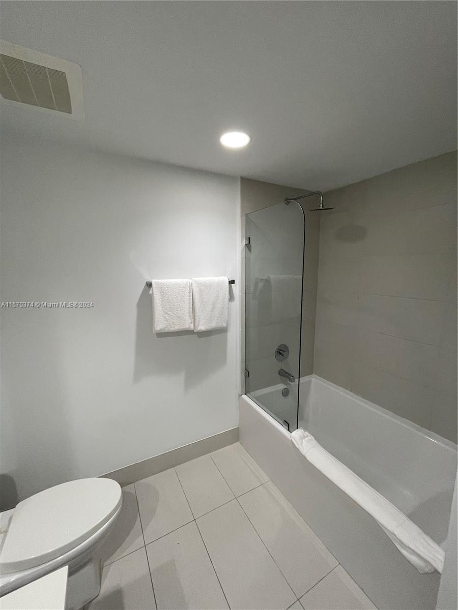 2602 E Hallandale Beach Blvd R410, Hallandale Beach, Florida 33009, 2 Bedrooms Bedrooms, ,2 BathroomsBathrooms,Residential,For Sale,2602 E Hallandale Beach Blvd R410,A11570374