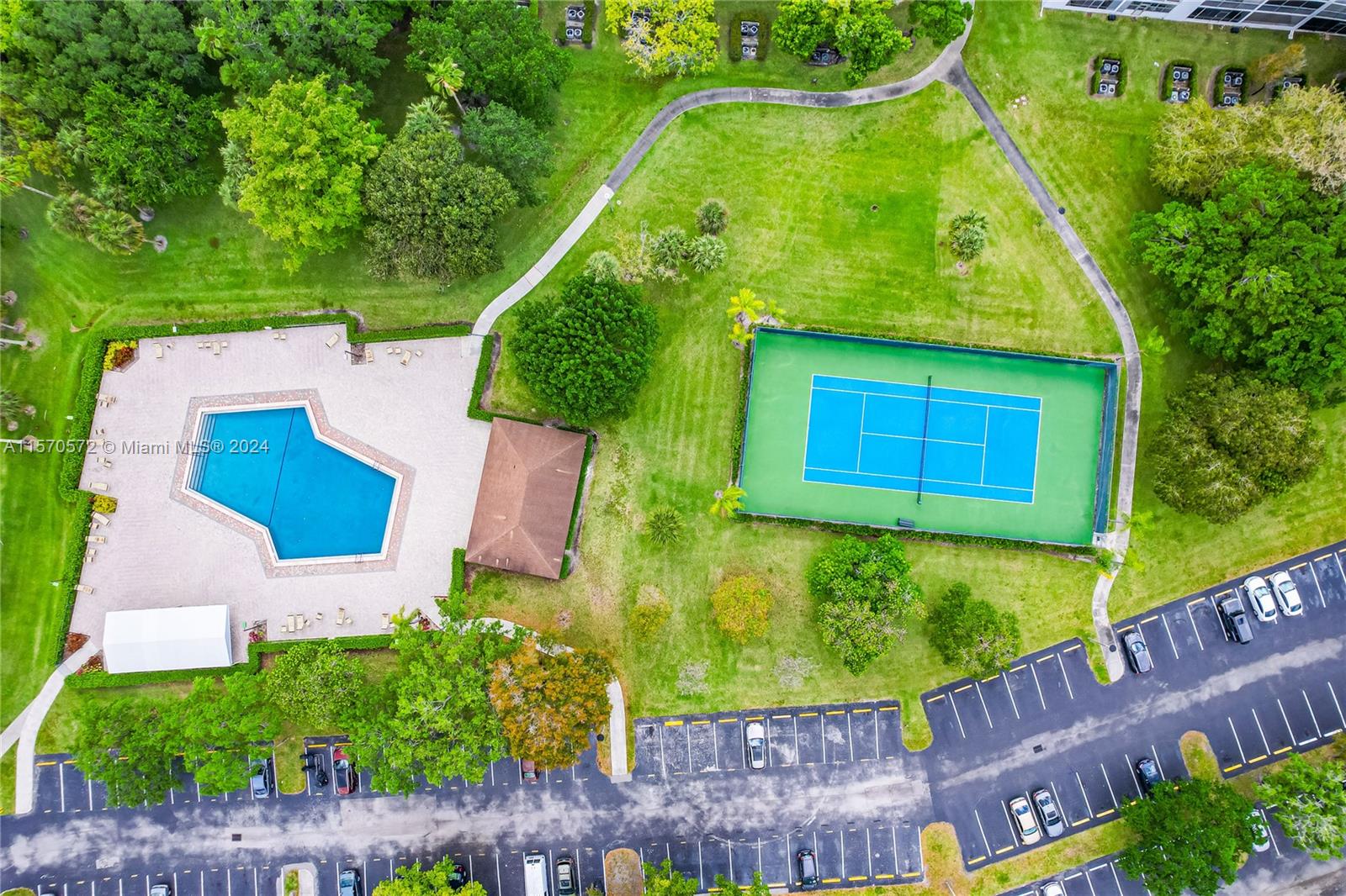 1551 SW 135th Ter 109G, Pembroke Pines, Florida 33027, 1 Bedroom Bedrooms, ,1 BathroomBathrooms,Residential,For Sale,1551 SW 135th Ter 109G,A11570572