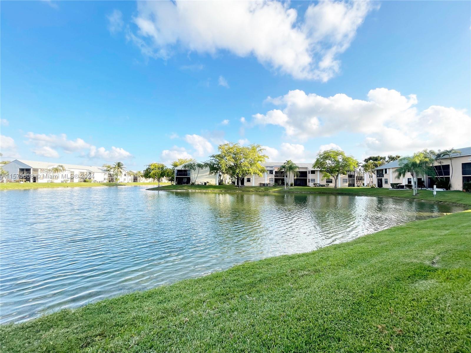 1000 Constitution Dr 1000G, Homestead, Florida 33034, 2 Bedrooms Bedrooms, ,2 BathroomsBathrooms,Residentiallease,For Rent,1000 Constitution Dr 1000G,A11570608
