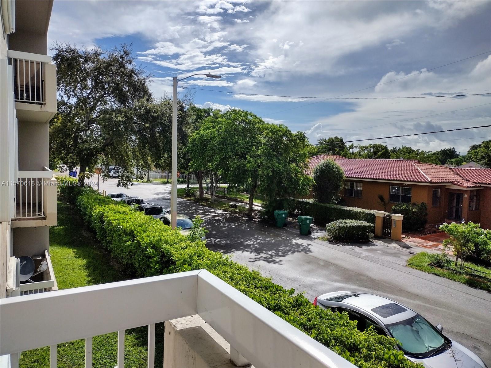 600 NW 32nd Pl 212, Miami, Florida 33125, 2 Bedrooms Bedrooms, ,1 BathroomBathrooms,Residentiallease,For Rent,600 NW 32nd Pl 212,A11570618