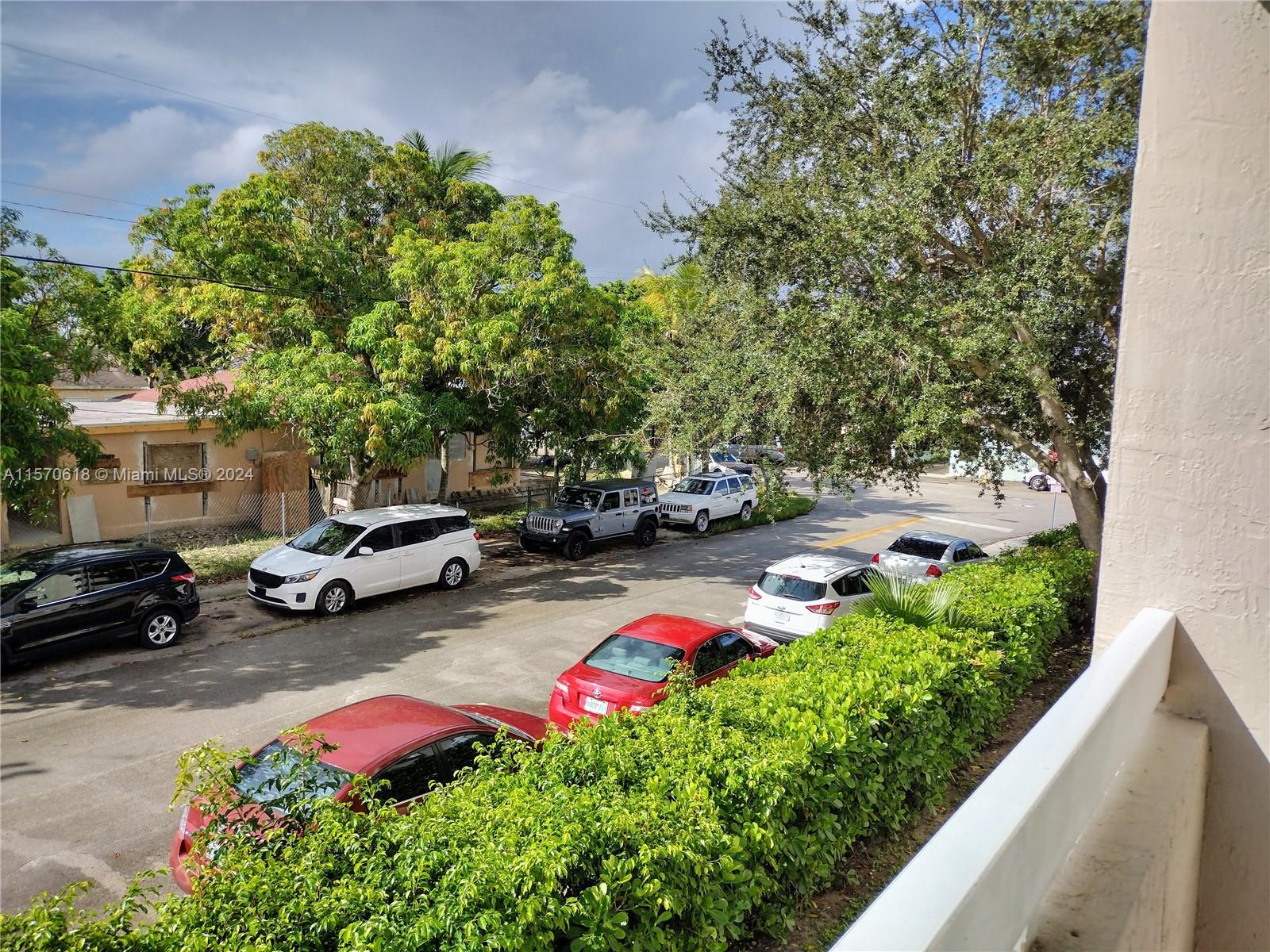 600 NW 32nd Pl 212, Miami, Florida 33125, 2 Bedrooms Bedrooms, ,1 BathroomBathrooms,Residentiallease,For Rent,600 NW 32nd Pl 212,A11570618