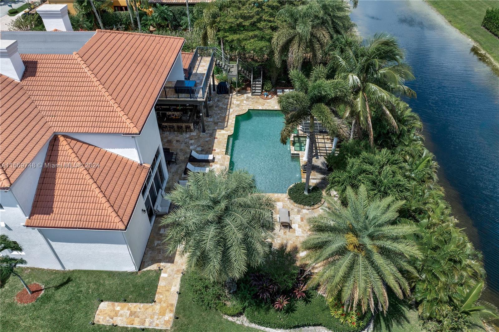 12561 N Stonebrook Cir, Davie, Florida 33330, 5 Bedrooms Bedrooms, ,5 BathroomsBathrooms,Residential,For Sale,12561 N Stonebrook Cir,A11569748