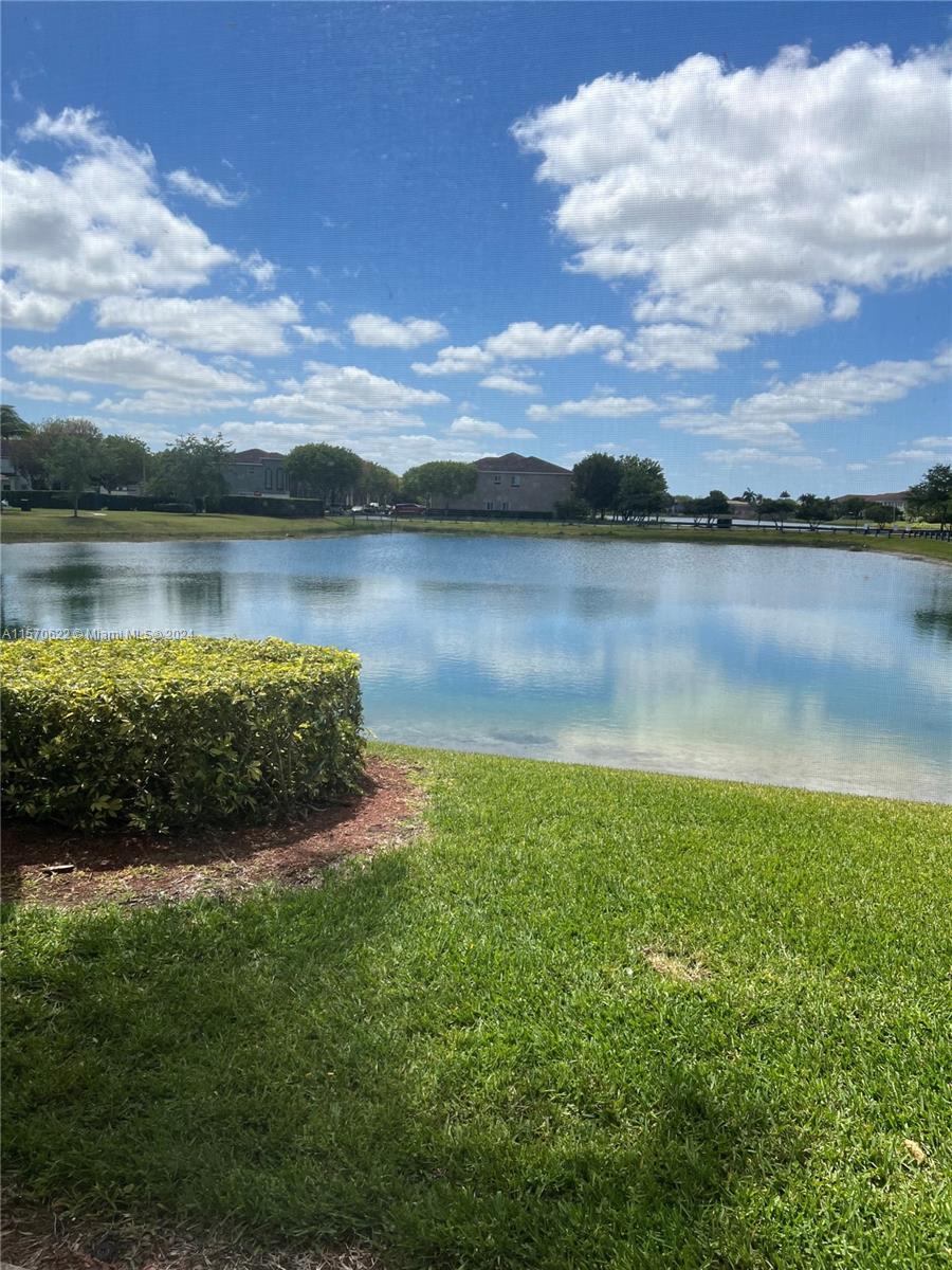 2525 SE 19th Pl 105-B, Homestead, Florida 33035, 3 Bedrooms Bedrooms, ,2 BathroomsBathrooms,Residentiallease,For Rent,2525 SE 19th Pl 105-B,A11570622