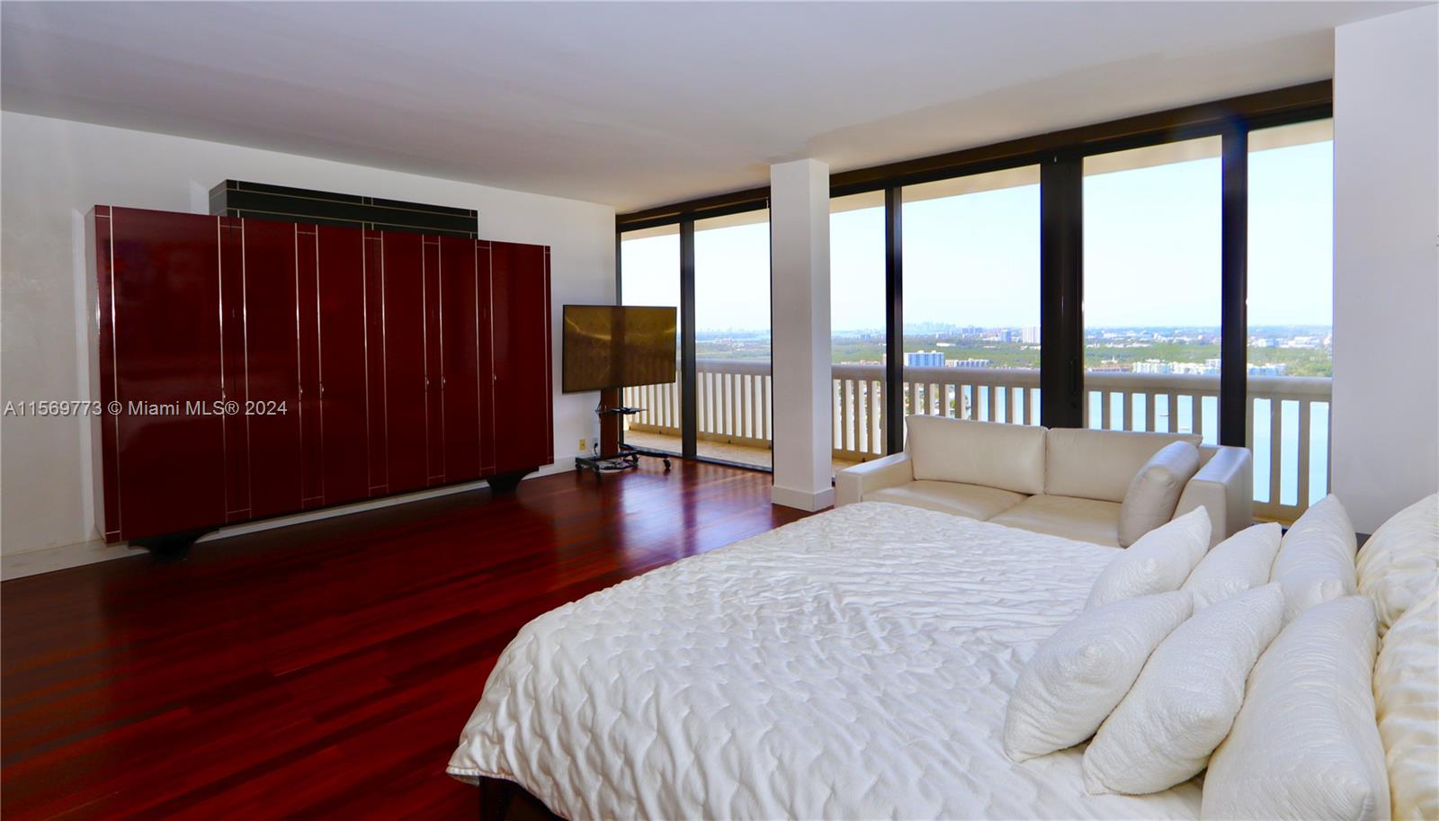 1000 Island Blvd PH2, Aventura, Florida 33160, 1 Bedroom Bedrooms, ,2 BathroomsBathrooms,Residential,For Sale,1000 Island Blvd PH2,A11569773