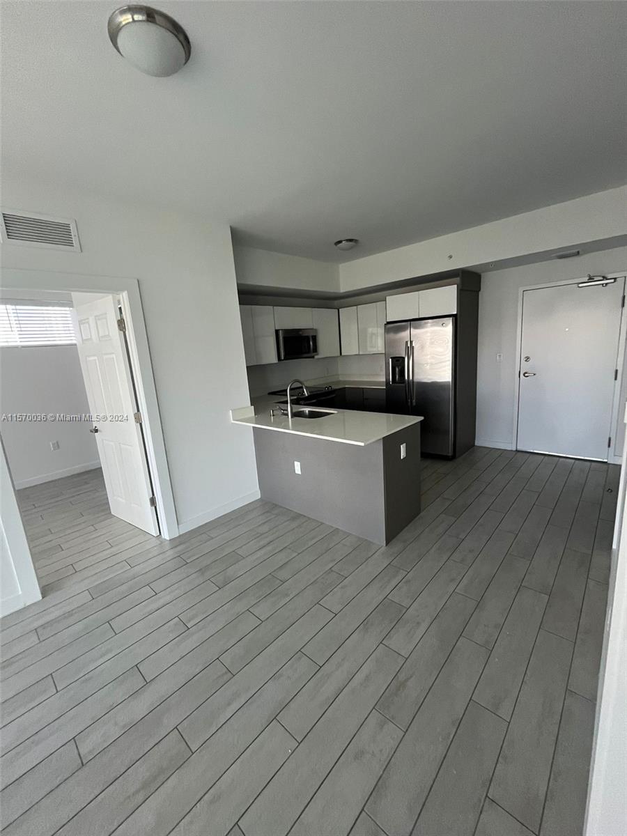 321 NE 26th St 717, Miami, Florida 33137, 2 Bedrooms Bedrooms, ,2 BathroomsBathrooms,Residentiallease,For Rent,321 NE 26th St 717,A11570036