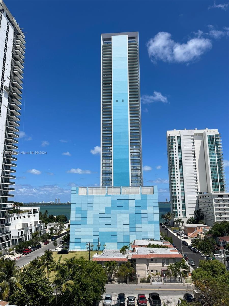 321 NE 26th St 717, Miami, Florida 33137, 2 Bedrooms Bedrooms, ,2 BathroomsBathrooms,Residentiallease,For Rent,321 NE 26th St 717,A11570036