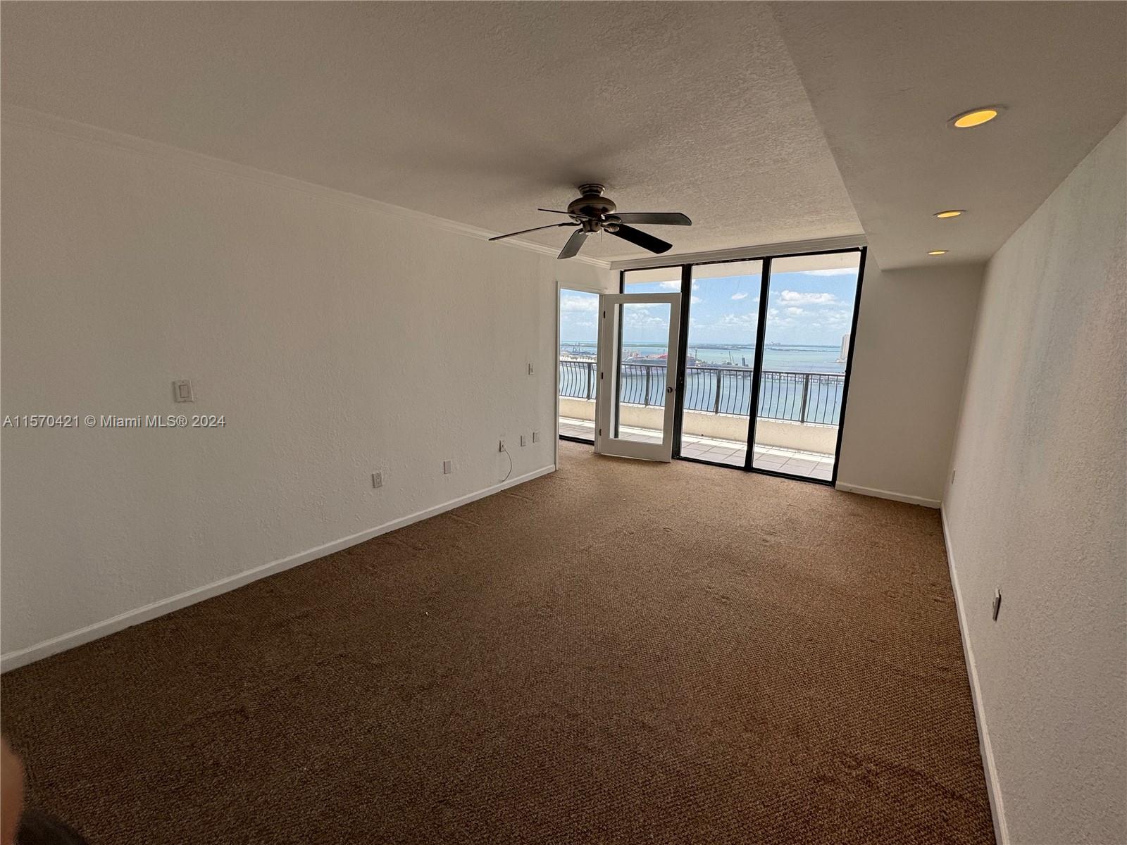 Miami, Florida 33132, 1 Bedroom Bedrooms, ,1 BathroomBathrooms,Residentiallease,For Rent,A11570421