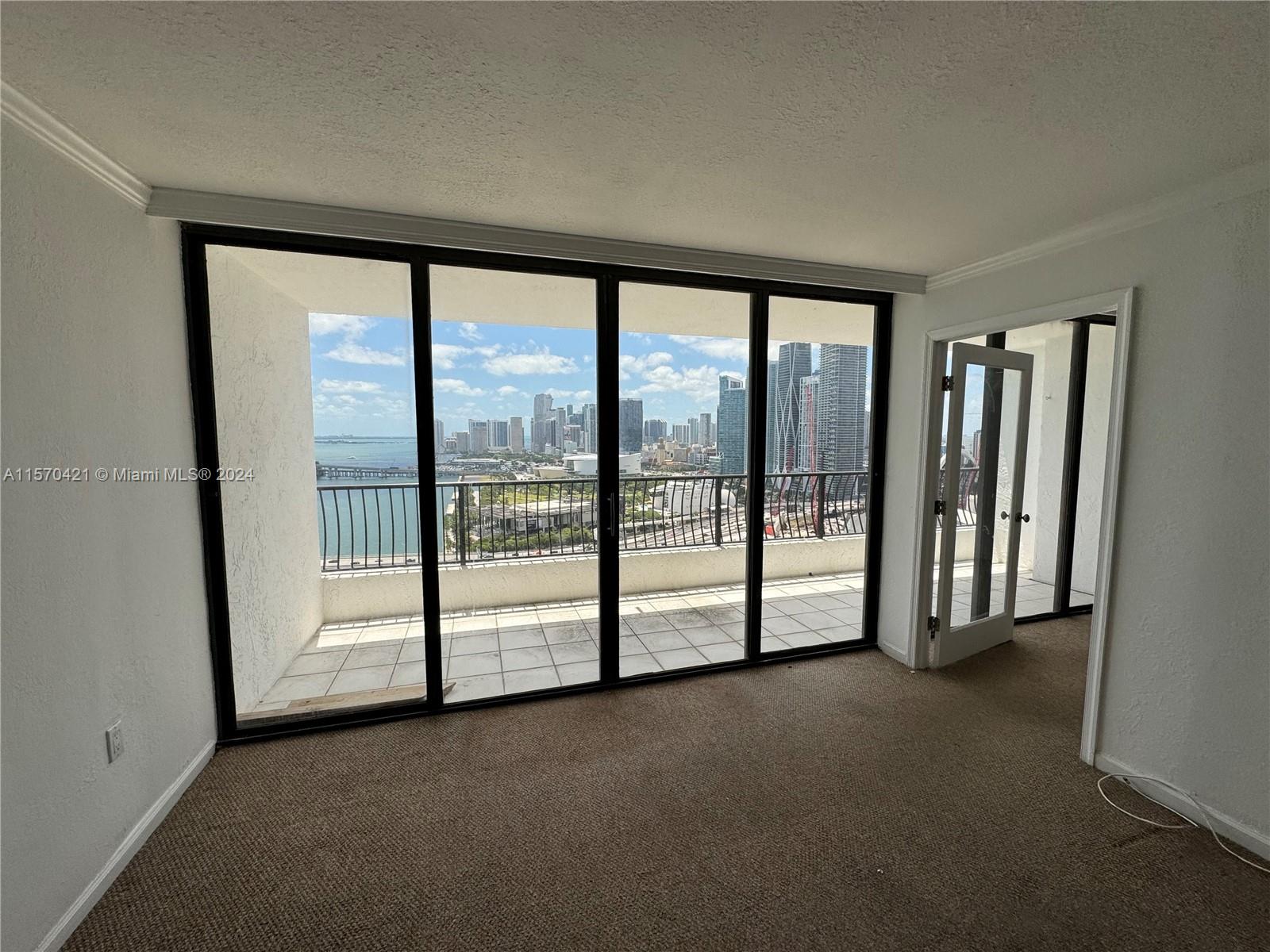 Miami, Florida 33132, 1 Bedroom Bedrooms, ,1 BathroomBathrooms,Residentiallease,For Rent,A11570421