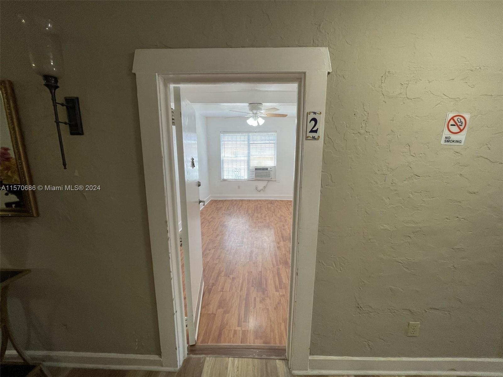 3409 S Le Jeune Rd 2, Coral Gables, Florida 33134, 1 Bedroom Bedrooms, ,1 BathroomBathrooms,Residentiallease,For Rent,3409 S Le Jeune Rd 2,A11570686