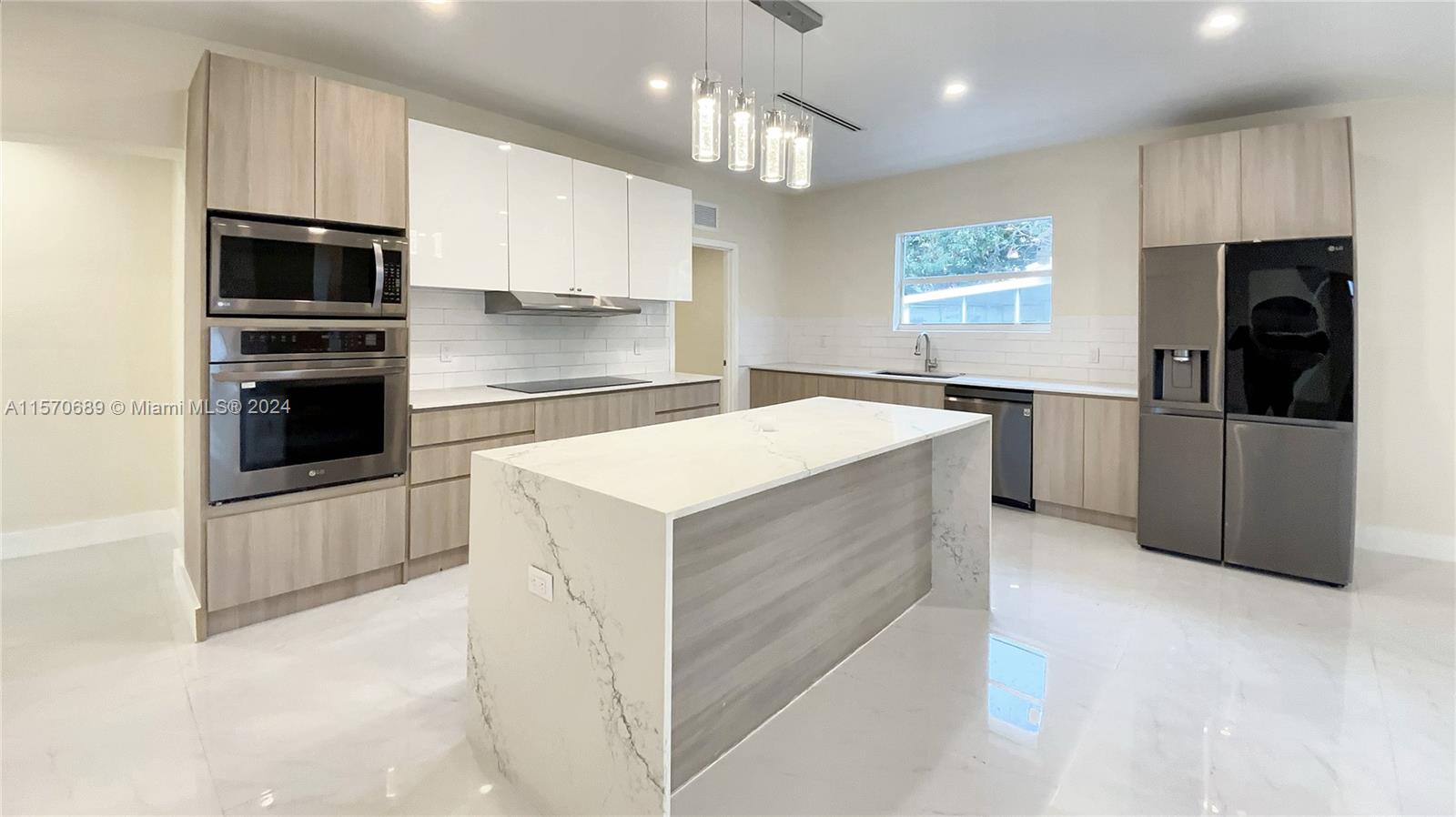48 NW 41st St, Miami, Florida 33127, 3 Bedrooms Bedrooms, ,2 BathroomsBathrooms,Residentiallease,For Rent,48 NW 41st St,A11570689