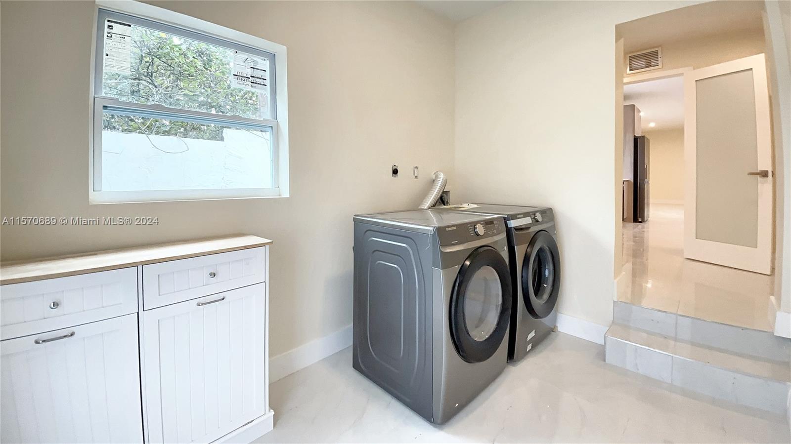 48 NW 41st St, Miami, Florida 33127, 3 Bedrooms Bedrooms, ,2 BathroomsBathrooms,Residentiallease,For Rent,48 NW 41st St,A11570689