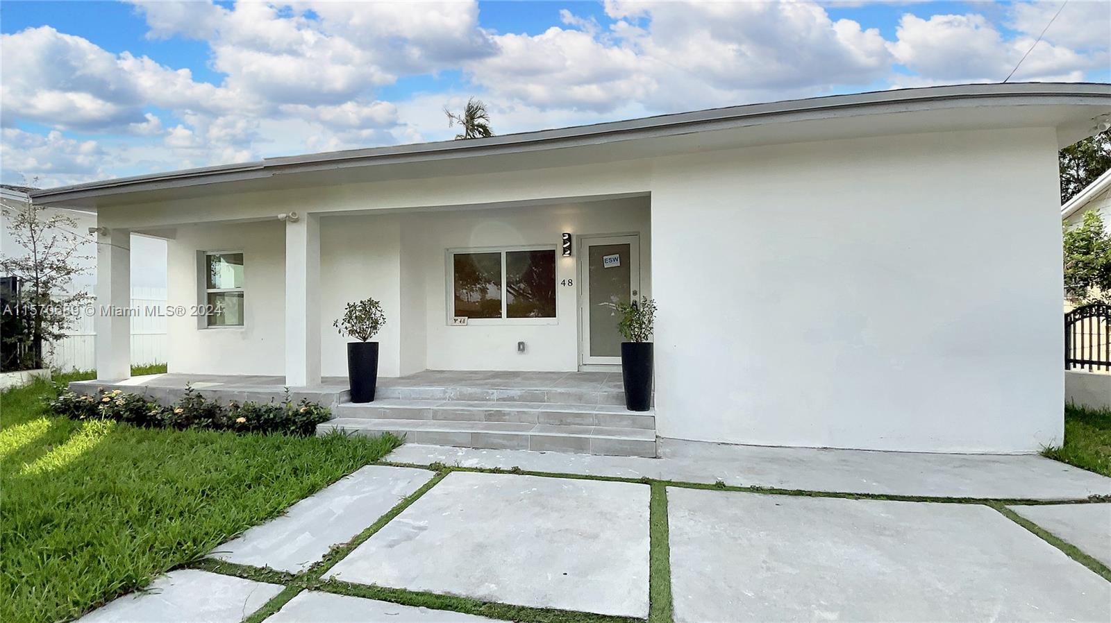 48 NW 41st St, Miami, Florida 33127, 3 Bedrooms Bedrooms, ,2 BathroomsBathrooms,Residentiallease,For Rent,48 NW 41st St,A11570689