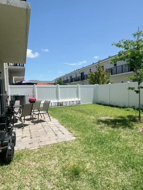 804 SE 18th St, Homestead, Florida 33034, 4 Bedrooms Bedrooms, ,3 BathroomsBathrooms,Residentiallease,For Rent,804 SE 18th St,A11570697