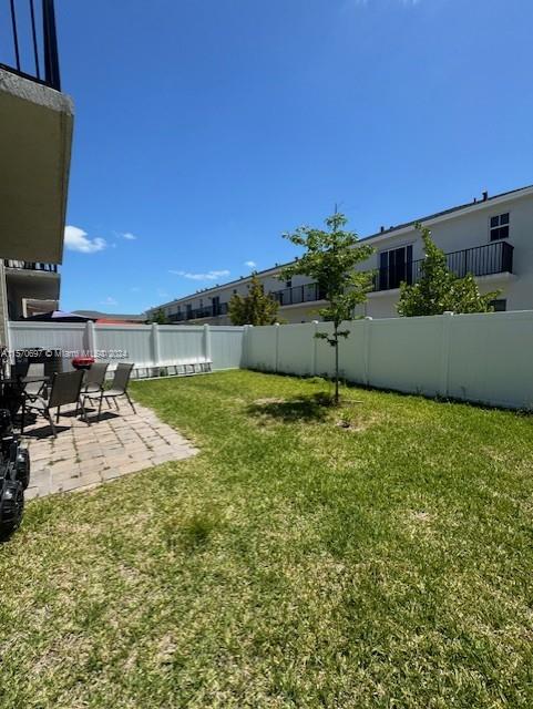 804 SE 18th St, Homestead, Florida 33034, 4 Bedrooms Bedrooms, ,3 BathroomsBathrooms,Residentiallease,For Rent,804 SE 18th St,A11570697