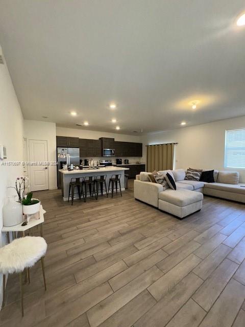 804 SE 18th St, Homestead, Florida 33034, 4 Bedrooms Bedrooms, ,3 BathroomsBathrooms,Residentiallease,For Rent,804 SE 18th St,A11570697