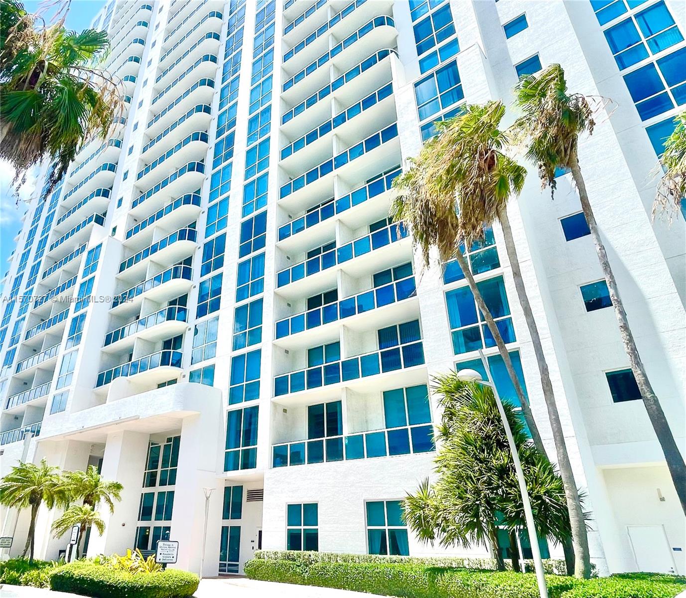 1945 S Ocean Dr 502, Hallandale Beach, Florida 33009, 1 Bedroom Bedrooms, ,1 BathroomBathrooms,Residentiallease,For Rent,1945 S Ocean Dr 502,A11570727