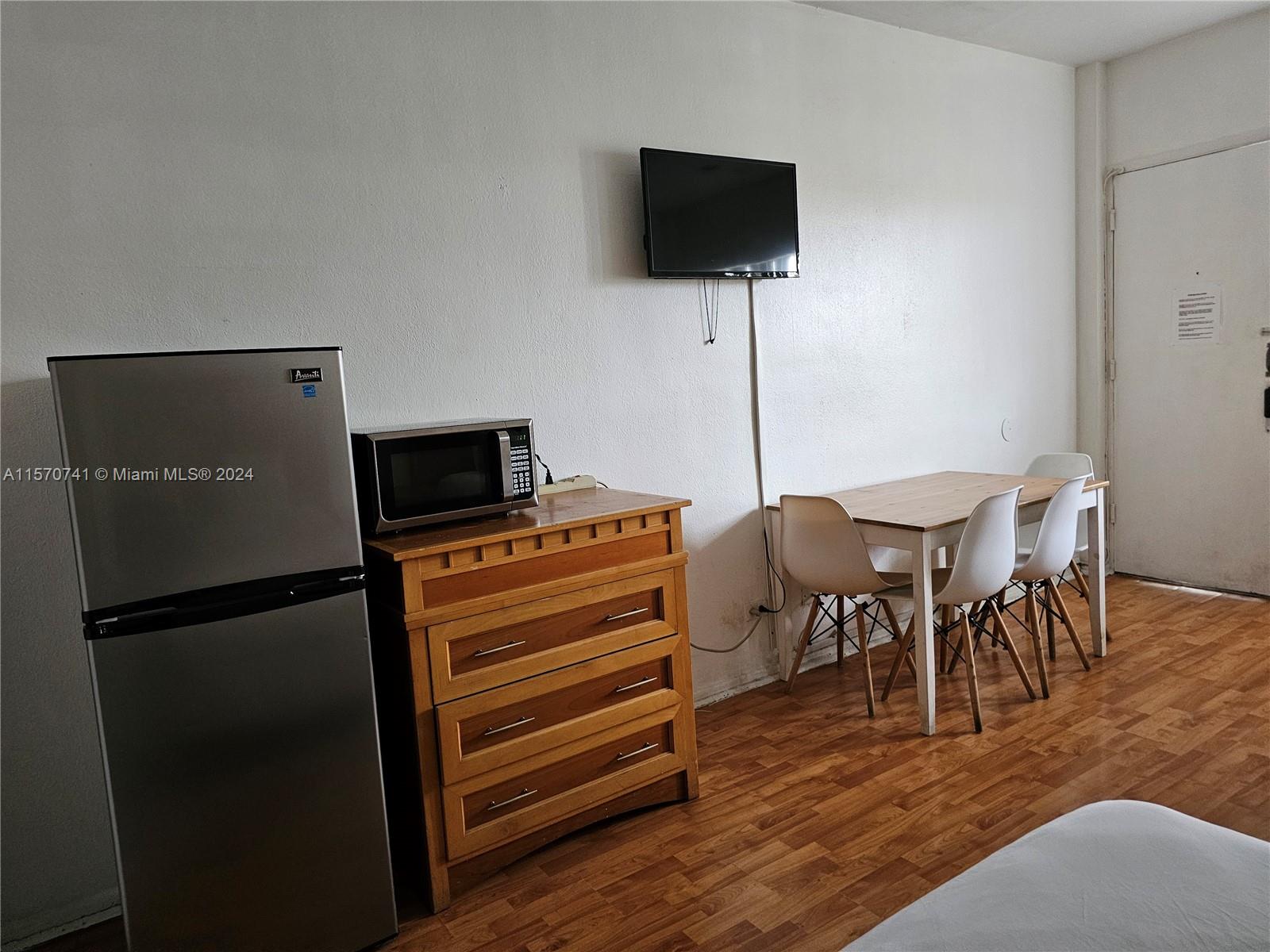 26 Diplomat Pkwy 2305, Hallandale Beach, Florida 33009, 1 Bedroom Bedrooms, ,1 BathroomBathrooms,Residentiallease,For Rent,26 Diplomat Pkwy 2305,A11570741