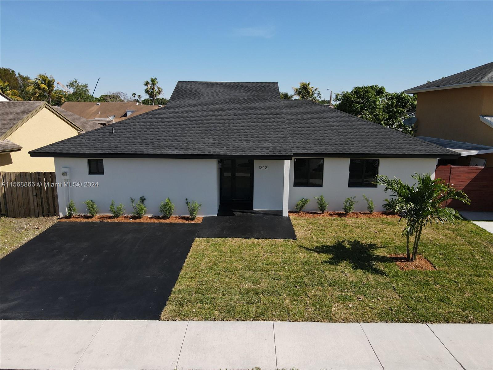 12421 SW 203rd St  For Sale A11568866, FL