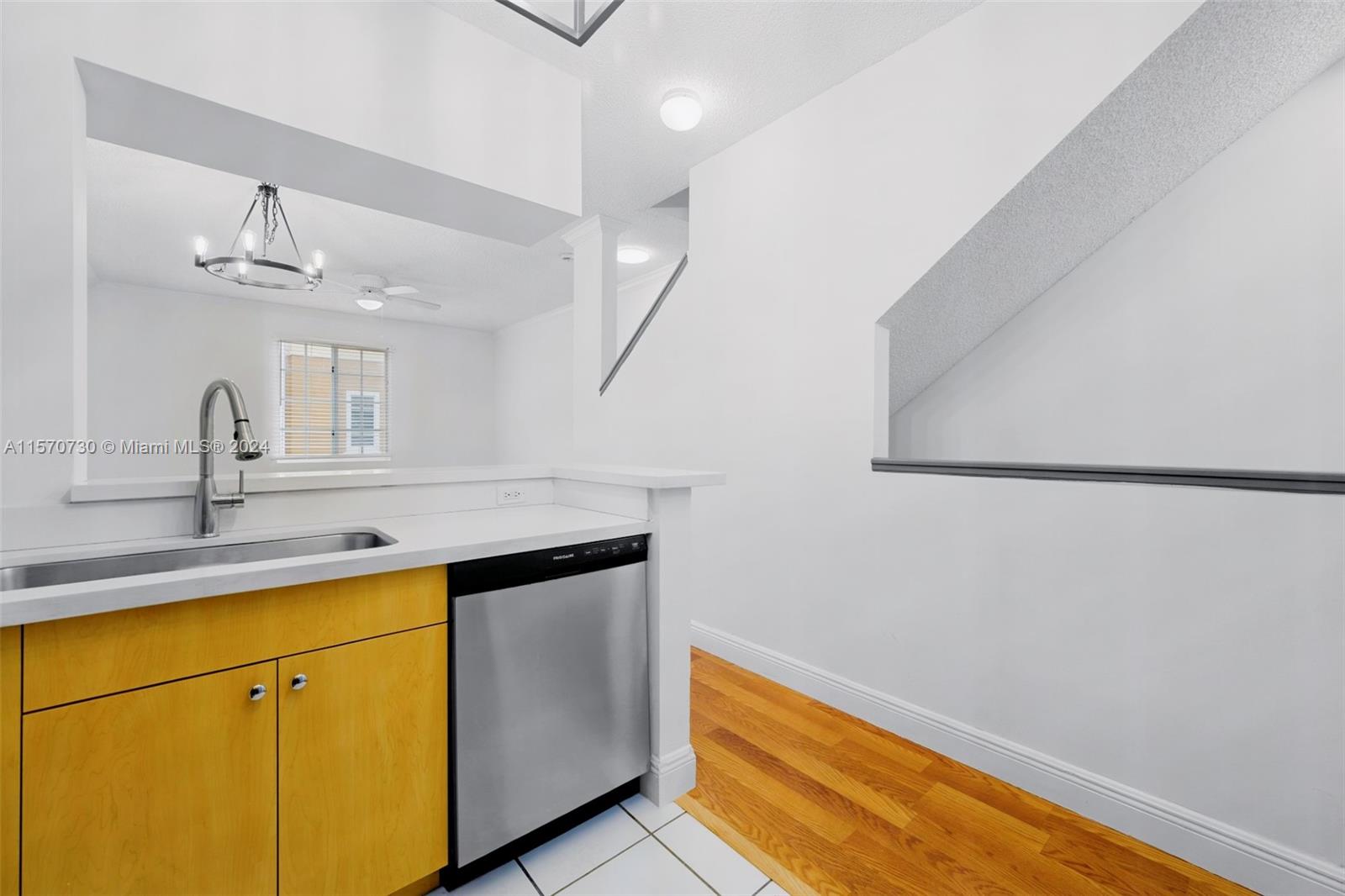 2871 NE 185th St 202, Aventura, Florida 33180, 1 Bedroom Bedrooms, ,1 BathroomBathrooms,Residentiallease,For Rent,2871 NE 185th St 202,A11570730